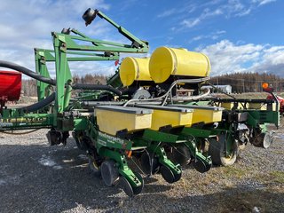 John Deere 1780  2000 à Cacouna, Québec - 4 - w320h240px
