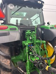 2017 John Deere 6120R in Cacouna, Quebec - 5 - w320h240px