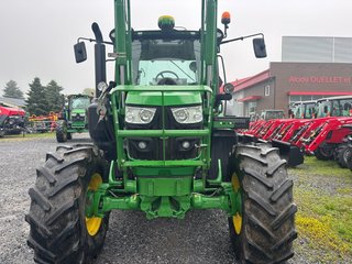 2017 John Deere 6120R in Cacouna, Quebec - 3 - w320h240px