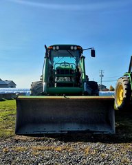 6430  2008 à Cacouna, Québec - 2 - w320h240px