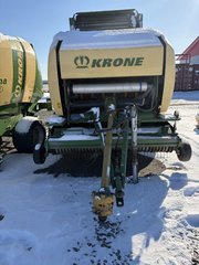 Krone Comprima F155XC  2015 à Cacouna, Québec - 2 - w320h240px