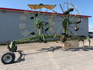 2011 Krone SW810 in Cacouna, Quebec - 2 - w320h240px