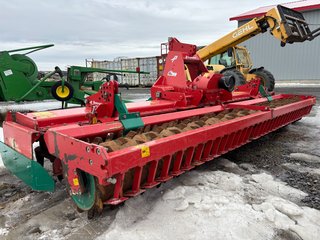 Kverneland NGS 451  2012 à Cacouna, Québec - 3 - w320h240px