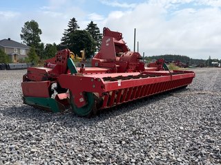 2009 Kverneland NGS401 in Cacouna, Quebec - 3 - w320h240px