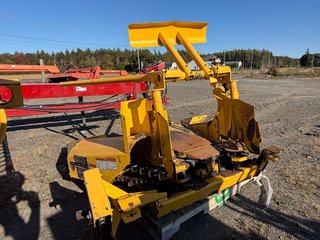 2003 New Holland FP230 in Cacouna, Quebec - 5 - w320h240px