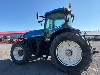 2009 New Holland T7030 in Cacouna, Quebec - 2 - w320h240px