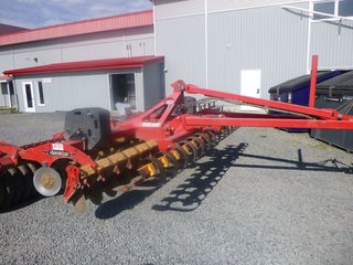 Vaderstad CR 400  2016 à Cacouna, Québec - 2 - w320h240px
