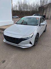 2021 Hyundai Elantra Preferred in Moncton, New Brunswick - 3 - w320h240px
