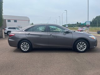 2016 Toyota Camry LE in Moncton, New Brunswick - 6 - w320h240px