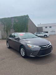 2016 Toyota Camry LE in Moncton, New Brunswick - 5 - w320h240px