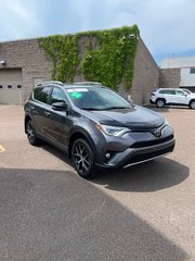 Toyota RAV4 SE 2017 à Moncton, Nouveau-Brunswick - 4 - w320h240px