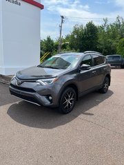 Toyota RAV4 SE 2017 à Moncton, Nouveau-Brunswick - 2 - w320h240px