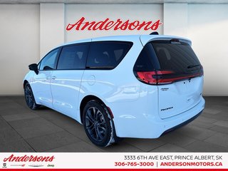 2026 Chrysler Pacifica SELECT AWD in Prince Albert, Saskatchewan - 4 - w320h240px