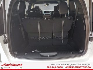 2027 Chrysler Pacifica SELECT AWD in Prince Albert, Saskatchewan - 6 - w320h240px