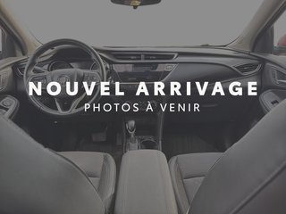 Buick Encore GX  2021 à Jonquière, Québec - 2 - w320h240px