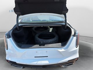 2023 Cadillac CT4 in Jonquière, Quebec - 6 - w320h240px