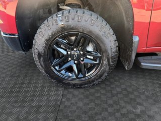 Chevrolet Silverado 1500  2023 à Jonquière, Québec - 6 - w320h240px