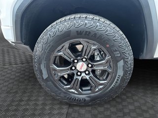 GMC Canyon  2023 à Jonquière, Québec - 6 - w320h240px