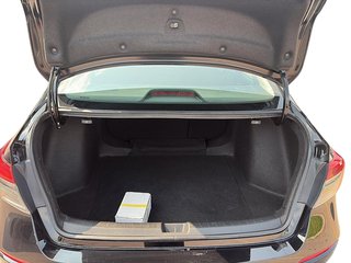 2022 Honda Civic Sedan LX in Chicoutimi, Quebec - 6 - w320h240px