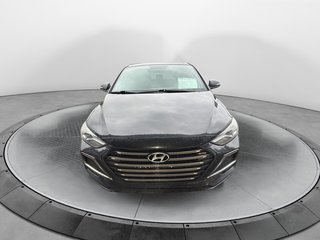 Hyundai Elantra  2018 à Baie-Comeau, Québec - 2 - w320h240px