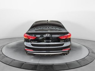 Hyundai Elantra  2018 à Baie-Comeau, Québec - 3 - w320h240px