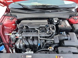 Hyundai Elantra Essential 2022