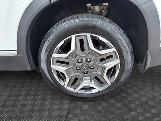 Hyundai Santa Fe Hybrid Luxury 2023