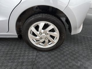 Mitsubishi Mirage ES 2024