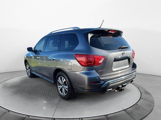 Nissan Pathfinder  2017