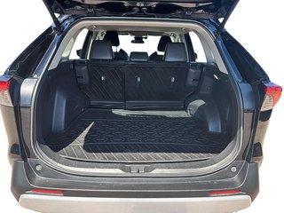 Toyota RAV4  2024 à Jonquière, Québec - 6 - w320h240px
