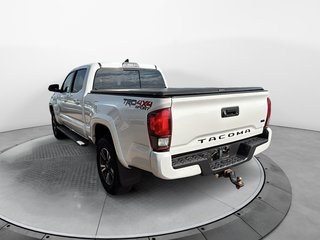2019 Toyota Tacoma in Sept-Îles, Quebec - 5 - w320h240px