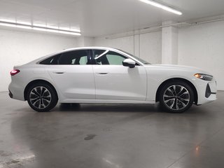 Audi A5 2.0TFSI QUATTRO GLASS ROOF|ANGLE MORT|CARPLAY 2025 à Laval, Québec - 2 - w320h240px