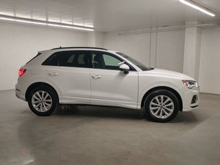 2019 Audi Q3 45 KOMFORT QUATTRO TOIT|CARPLAY|CAMERA in Laval, Quebec - 3 - w320h240px