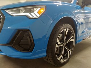 Audi Q3 TECHNIK QUATTRO S-LINE BLACK OPTIC|TOIT|CARPLAY 2022 à Laval, Québec - 6 - w320h240px