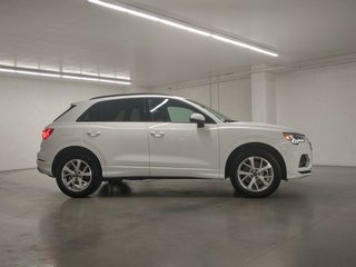 2022 Audi Q3 45 KOMFORT QUATTRO TOIT PANO|CARPLAY|CAMERA in Laval, Quebec - 3 - w320h240px