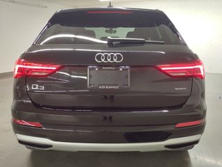 2022 Audi Q3 45 KOMFORT QUATTRO TOIT PANO|CARPLAY|CAMERA in Laval, Quebec - 5 - w320h240px