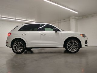 2022 Audi Q3 KOMFORT VORSPRUNG BLACK OPTICS TOIT|CARPLAY|CAMERA in Laval, Quebec - 3 - w320h240px