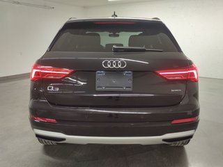 2023 Audi Q3 45 KOMFORT QUATTRO TOIT PANO|CARPLAY|CAMERA in Laval, Quebec - 5 - w320h240px