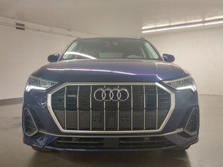 Audi Q3 45 KOMFORT QUATTRO TOIT PANO | CARPLAY | CAMERA 2024 à Laval, Québec - 2 - w320h240px