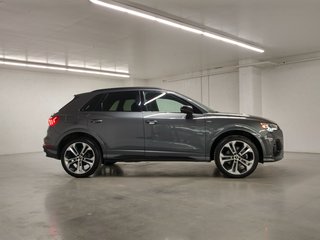 Audi Q3 TECHNIK S-LINE BLACK OPTIC | TOIT | NAVI | CARPLAY 2024 à Laval, Québec - 3 - w320h240px