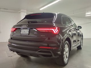 2025 Audi Q3 45 KOMFORT QUATTRO TOIT PANO|VOLANT CHAUFFANT in Laval, Quebec - 4 - w320h240px