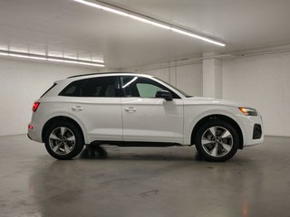 Audi Q5 45 KOMFORT QUATTRO VORSPRUNG ANGLE MORT|CARPLAY 2024 à Laval, Québec - 3 - w320h240px
