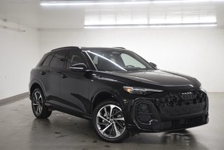 2025 Audi Q5 TECHNIK S-LINE BLACK OPTIC|TOIT|ANGLE MORT|CARPLAY in Laval, Quebec - 4 - w320h240px