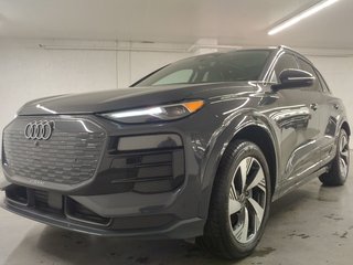 2025 Audi Q6 e-tron QUATTRO ENSEMBLE COMMODTÉ TOIT PANO|ANGLE MORT in Laval, Quebec - 6 - w320h240px
