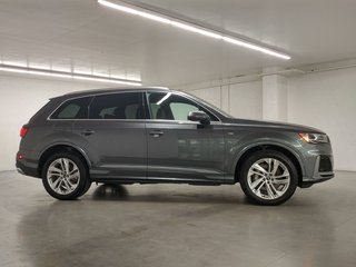 Audi Q7 55 KOMFORT QUATTRO TOIT PANO|HITCH|CARPLAY|CAMERA 2021 à Laval, Québec - 3 - w320h240px