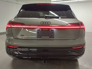 Audi Q8 e-tron QUATTRO BLACK COMPETITION | TECH PACK | B&O | TOIT 2024 à Laval, Québec - 5 - w320h240px