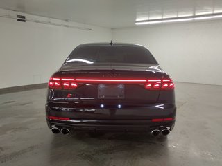 Audi S8 4.0TFSI QUATTRO BLACK OPTICS|RED CALIPER 2025 à Laval, Québec - 5 - w320h240px
