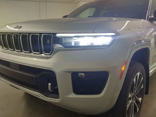 Jeep Grand Cherokee OVERLAND 4X4 TOIT PANO|NAVI|CARPLAY|ANGLE MORT 2023 à Laval, Québec - 6 - w320h240px