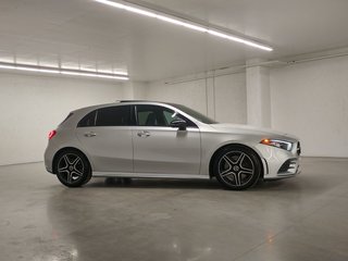 Mercedes-Benz A-Class A 250 4MATIC TOIT PANO|NIGHT PACK|PREMIUM PACK 2019 à Laval, Québec - 3 - w320h240px