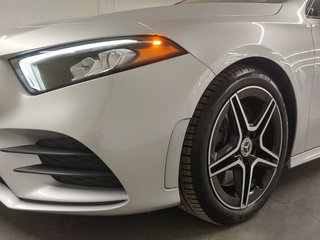 Mercedes-Benz A-Class A 250 4MATIC TOIT PANO|NIGHT PACK|PREMIUM PACK 2019 à Laval, Québec - 6 - w320h240px